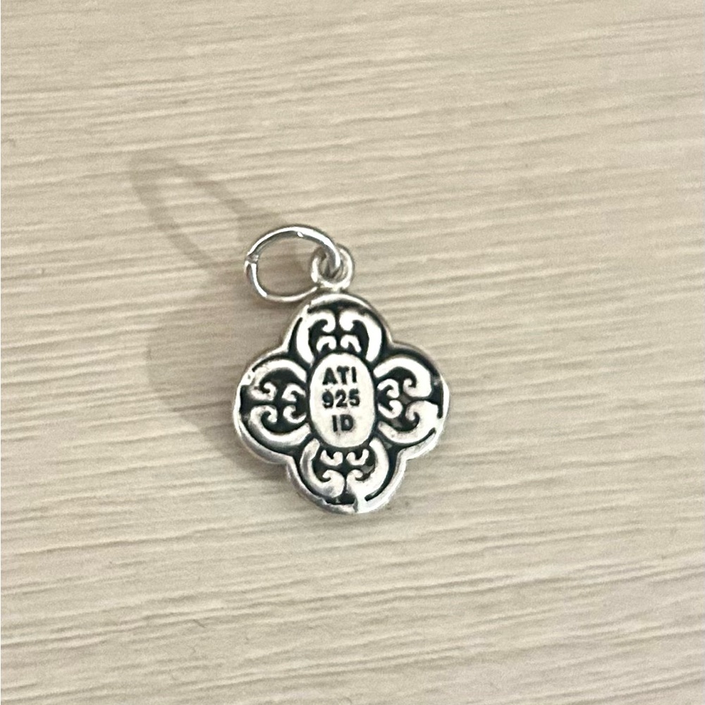 925 Sterling Silver Filigree Motif Pendant by Annika Witt | Designer Artisan - Picture 2 of 3